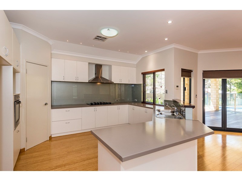 51 Katanning Street, Bayswater WA 6053