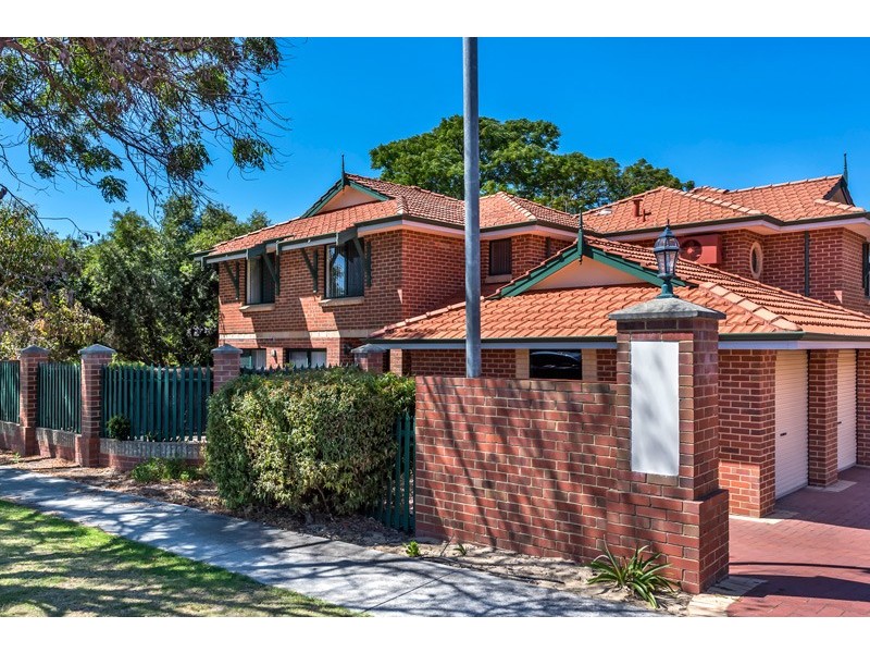 10/18 Watson Place, Maylands WA 6051