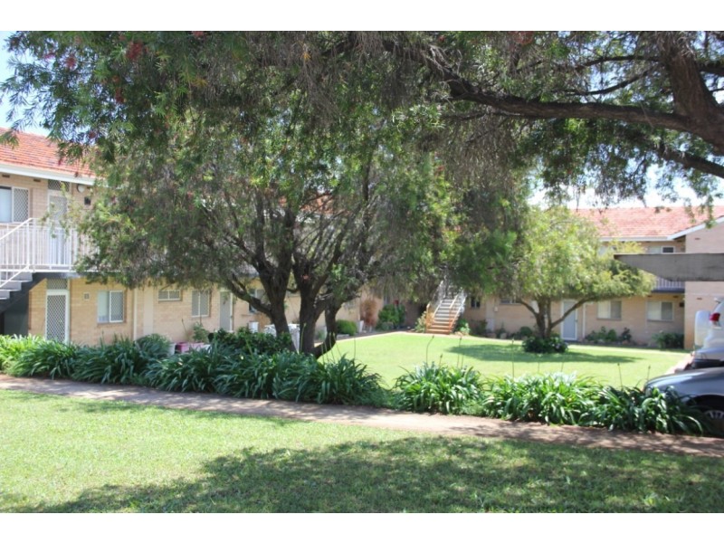 U8, 110 Central Avenue, Inglewood WA 6052