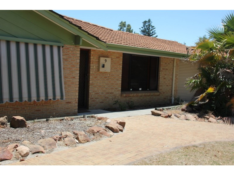 9 Walkington Way, Eden Hill WA 6054