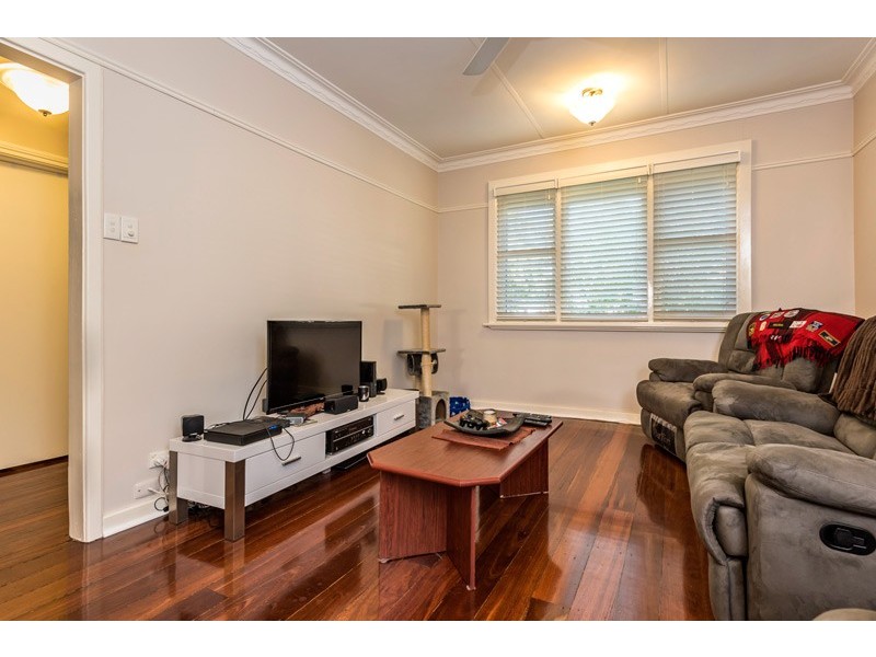 14 James Street, Bassendean WA 6054