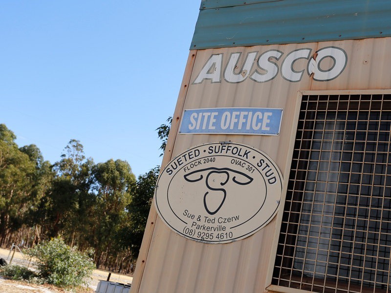 320 Hill Road, Bakers Hill WA 6562