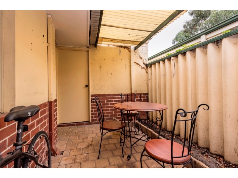 3/2 Paterson Street, Bayswater WA 6053