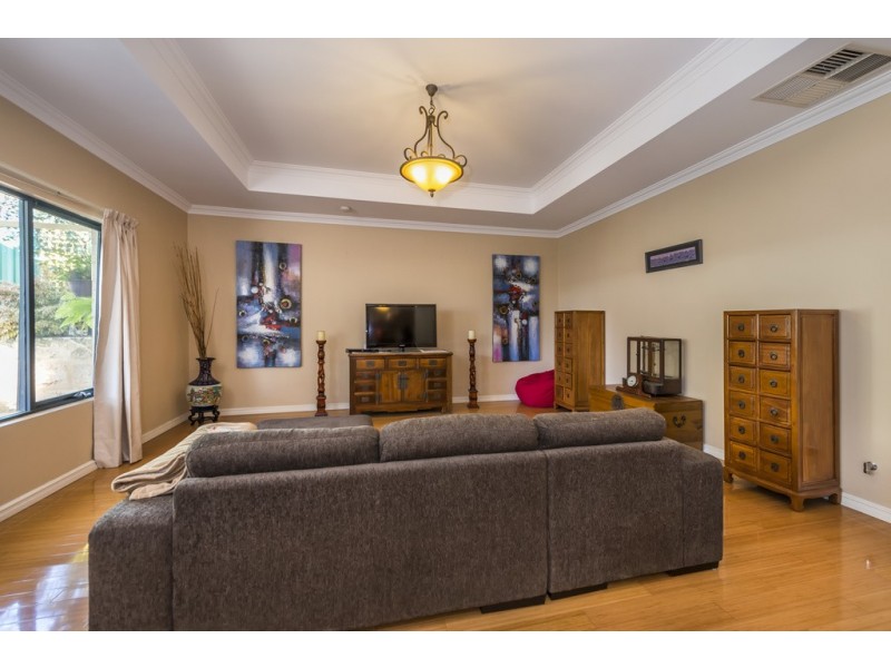 53 White Gum Drive, Jane Brook WA 6056