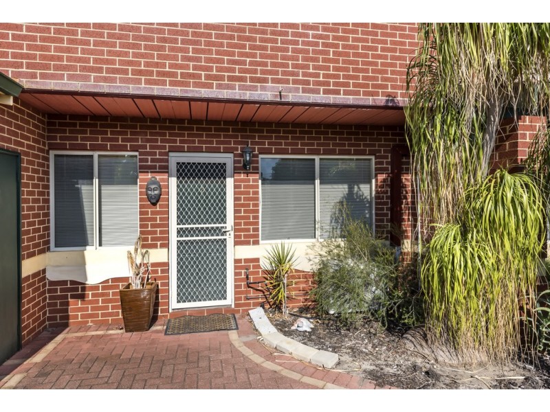 2/30 Watson Place, Maylands WA 6051
