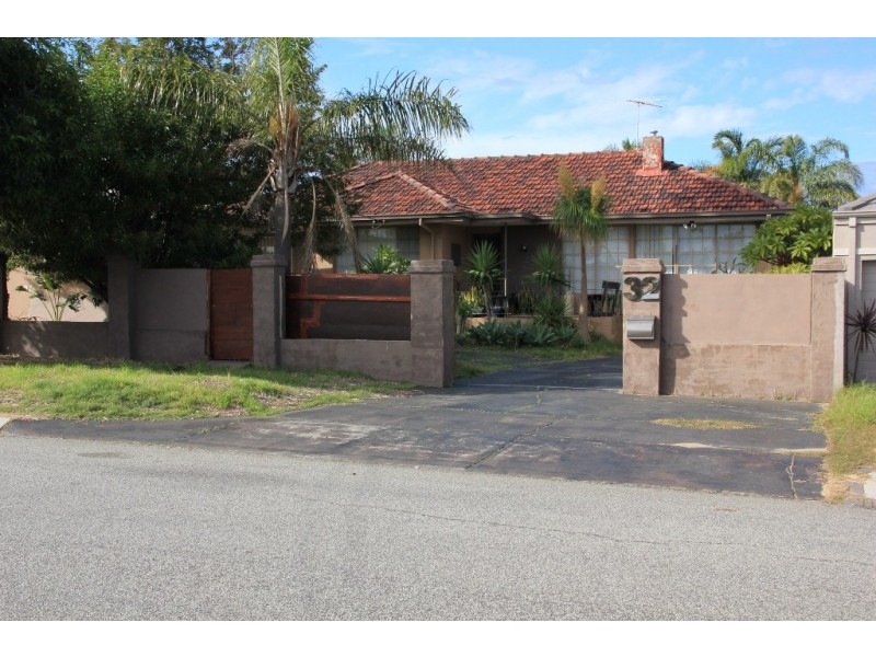 32 Quadea Way, Nollamara WA 6061