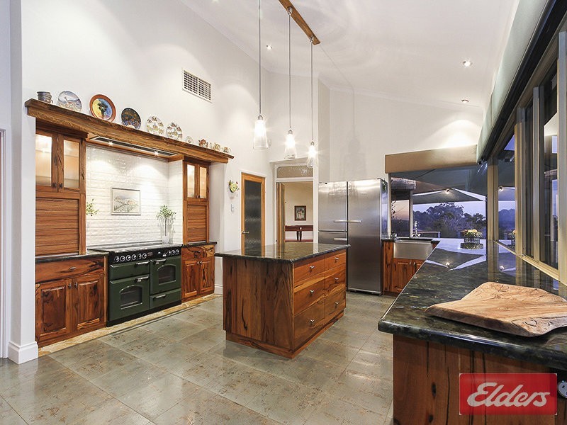 33 Weir Road, Baskerville WA 6056