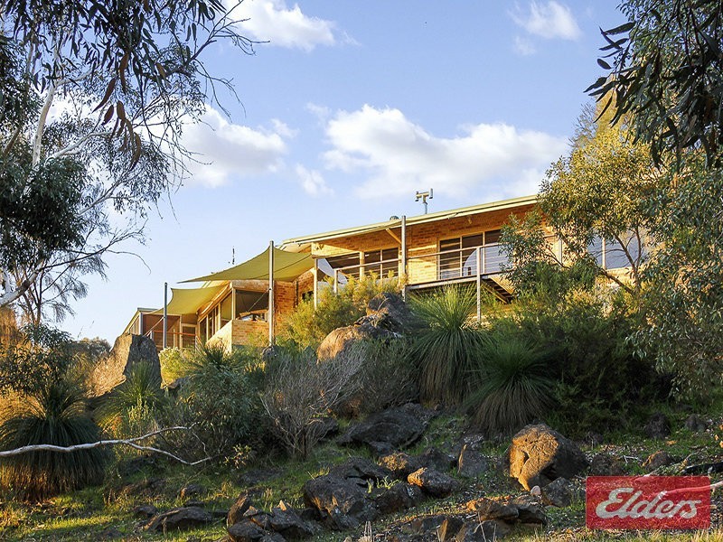 33 Weir Road, Baskerville WA 6056