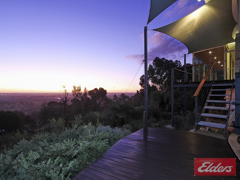 33 Weir Road, Baskerville WA 6056