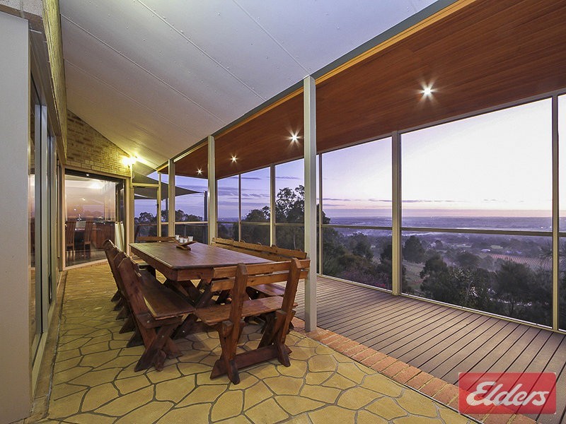33 Weir Road, Baskerville WA 6056