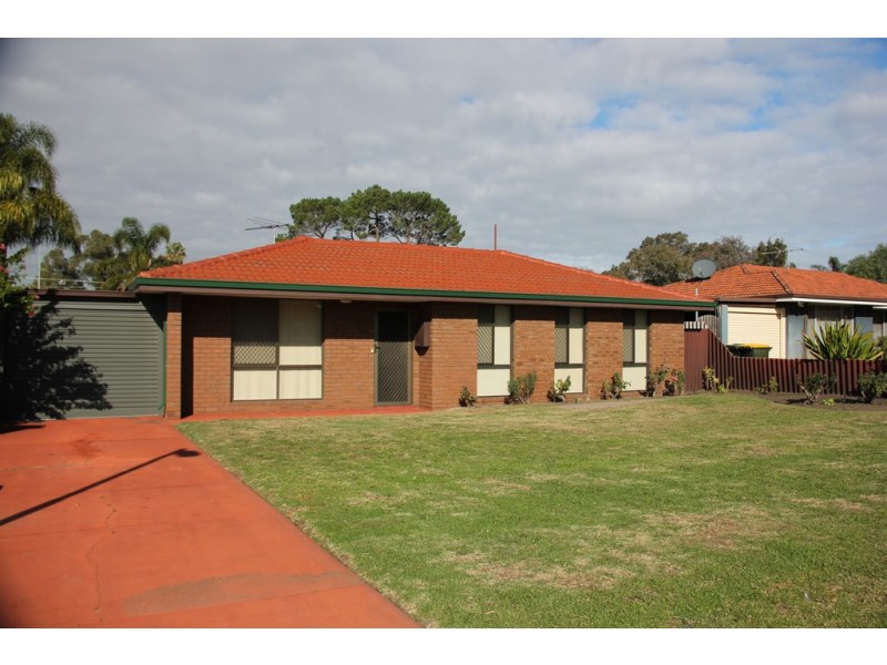 38 Barlee Way, Beechboro WA 6063