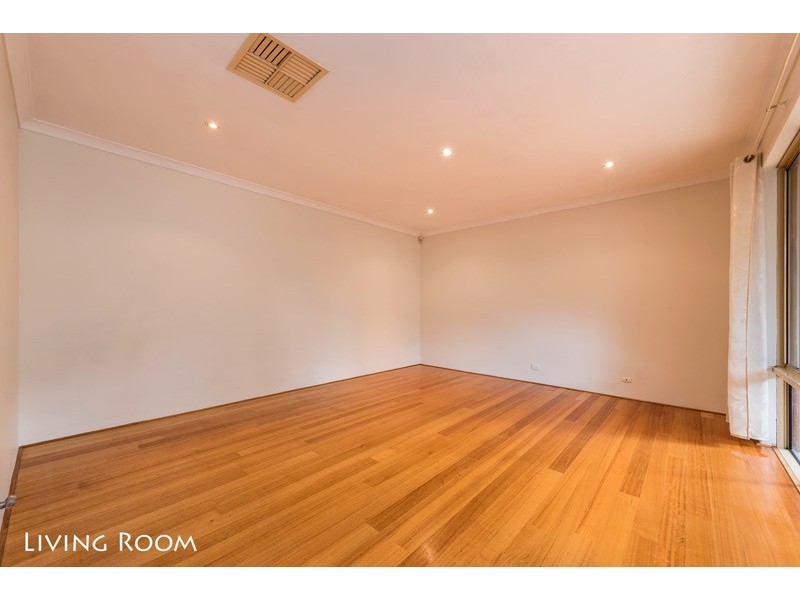 10 Wholley Street, Bayswater WA 6053