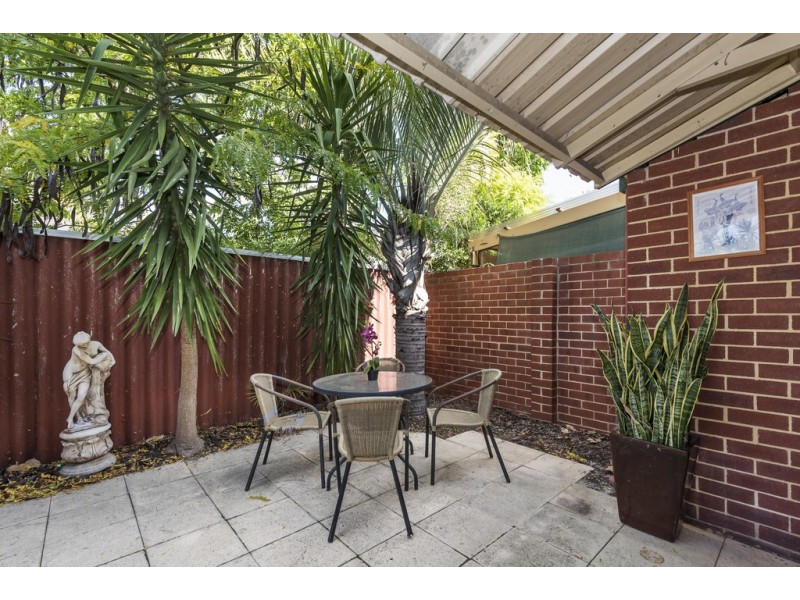 U2/30 Watson Place, Maylands WA 6051