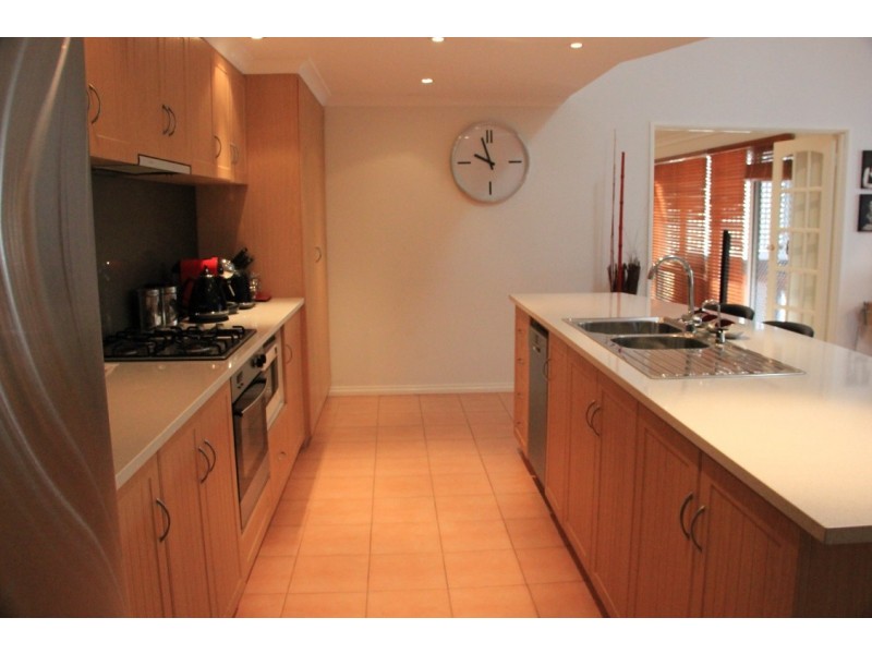 16 HALIFAX ROAD, Maylands WA 6051