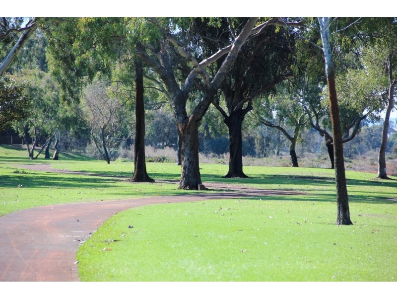 16 HALIFAX ROAD, Maylands WA 6051