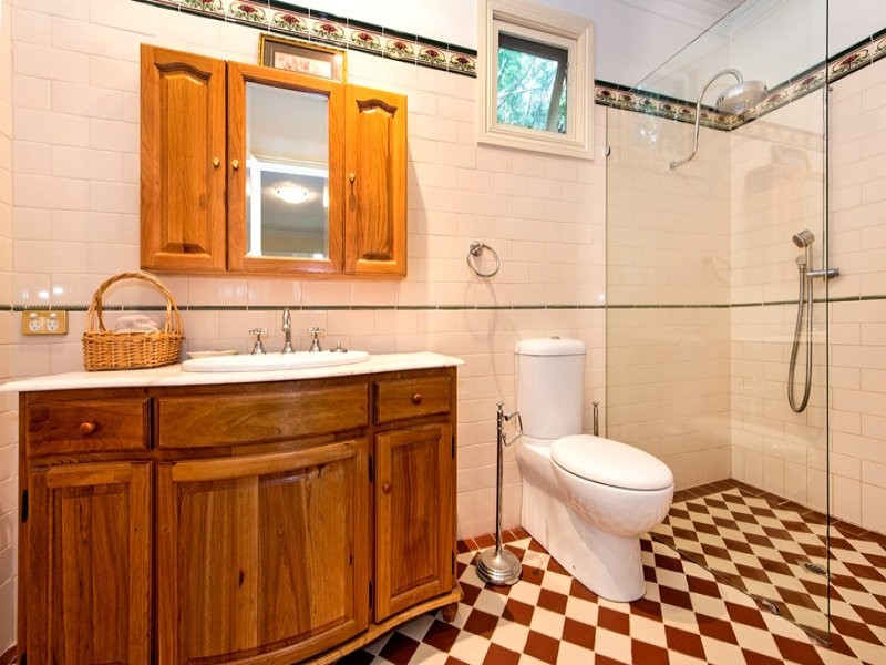 11 Turton Street, Guildford WA 6055