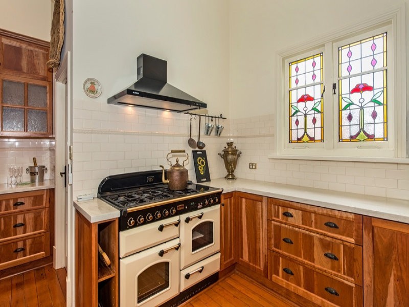 11 Turton Street, Guildford WA 6055