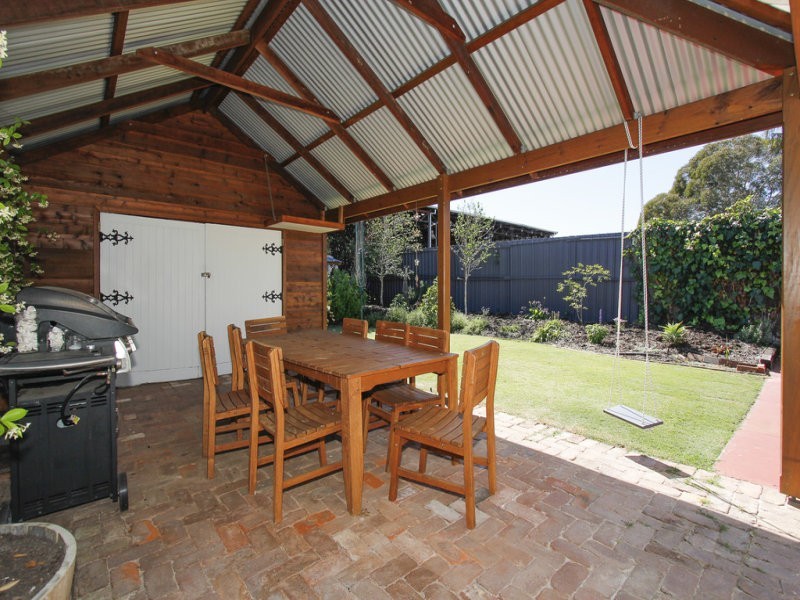 13 Wellman Street, Guildford WA 6055