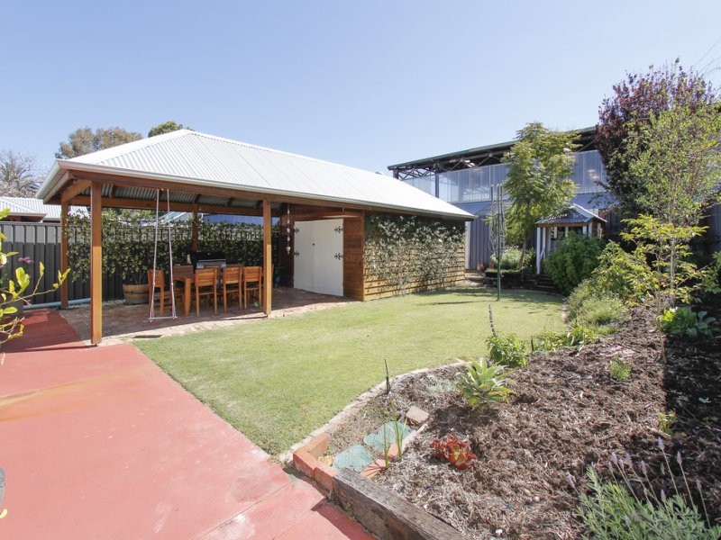 13 Wellman Street, Guildford WA 6055