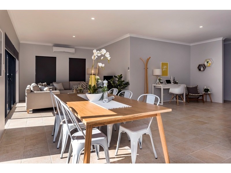 21 Langley Road, Bayswater WA 6053