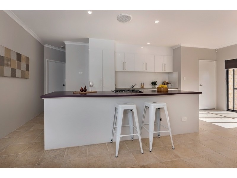 21 Langley Road, Bayswater WA 6053