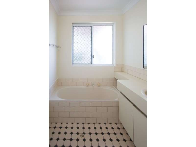 U4/26 Foyle Road, Bayswater WA 6053