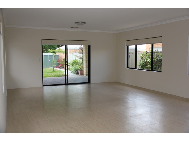 33A Clavering Street, Bayswater WA 6053