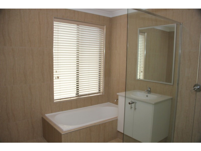 33A Clavering Street, Bayswater WA 6053