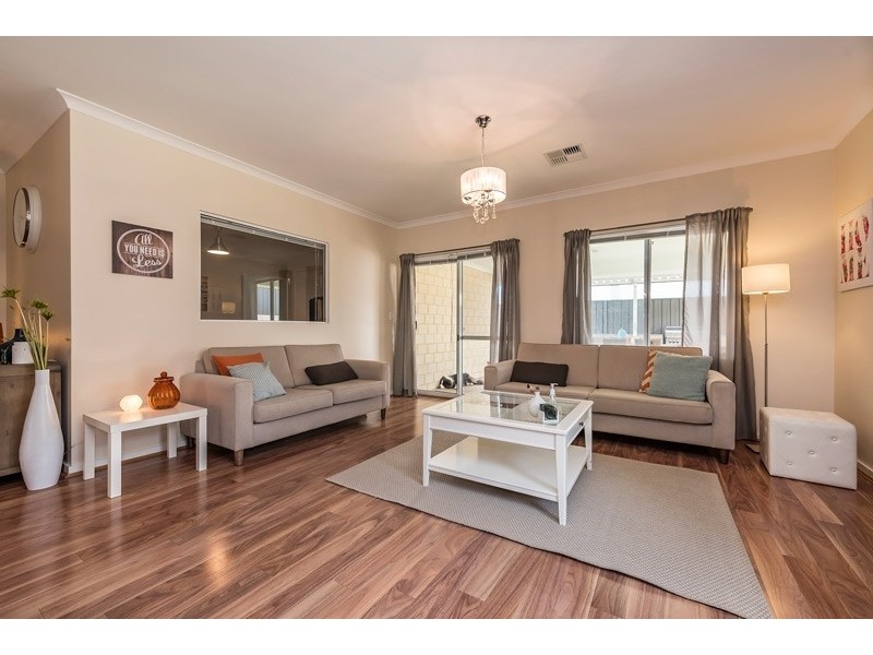 6 Chichester Way, Jane Brook WA 6056