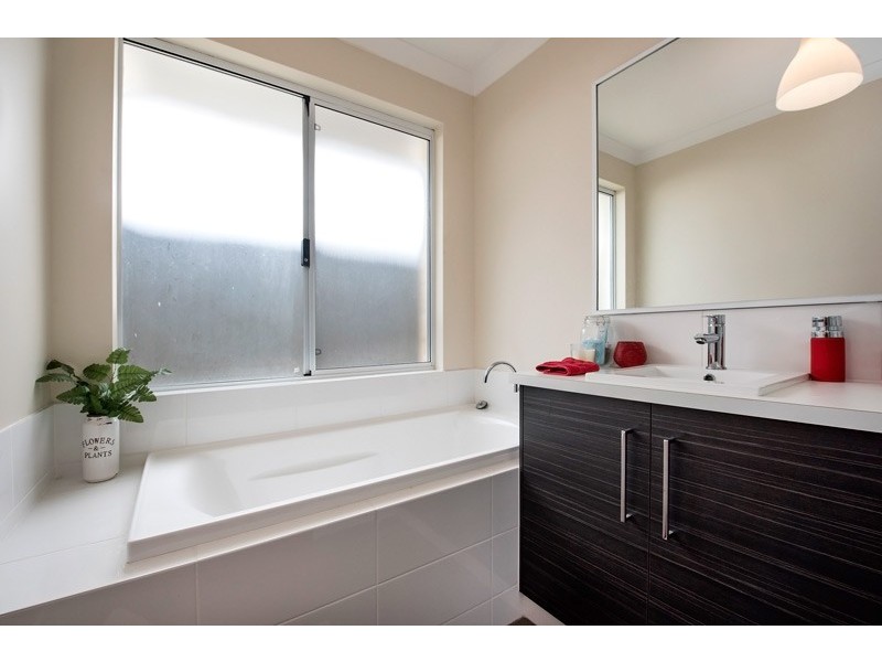 6 Chichester Way, Jane Brook WA 6056