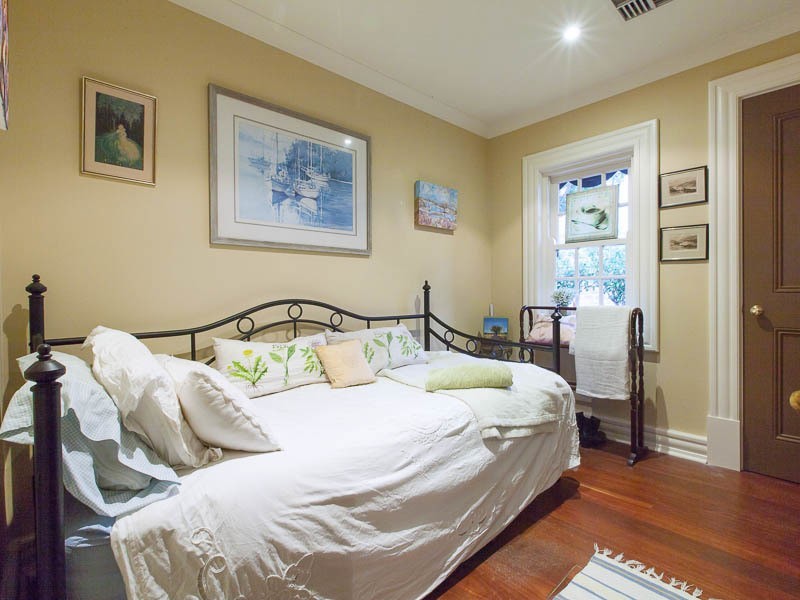 68 East Street, Guildford WA 6055