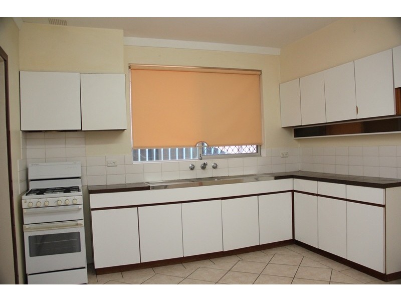 2/73 Golding Street, Dianella WA 6059