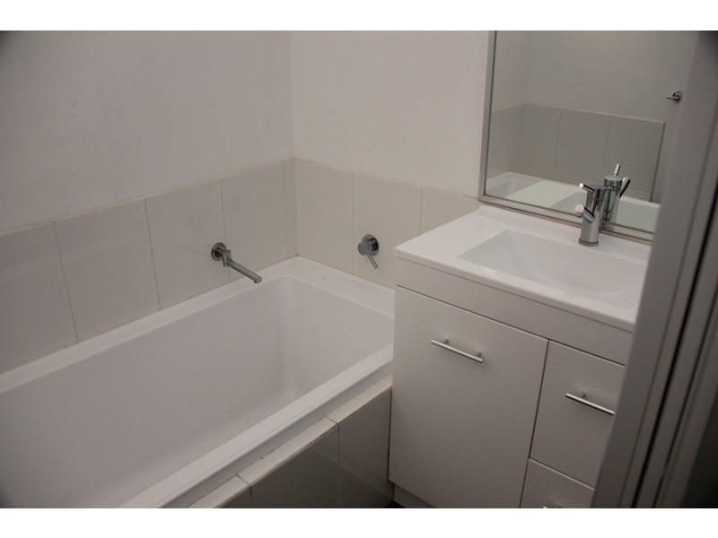 2/73 Golding Street, Dianella WA 6059