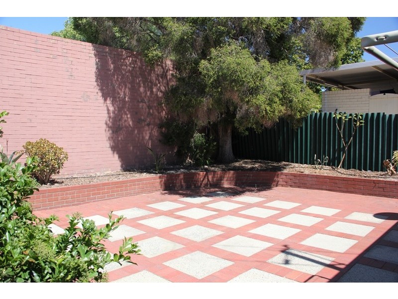 2/73 Golding Street, Dianella WA 6059