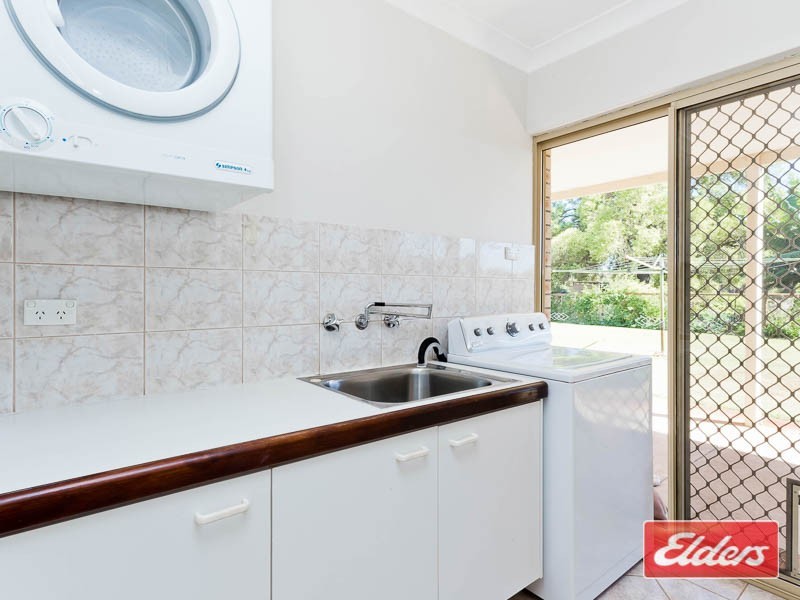 28 Carwood Crescent, Henley Brook WA 6055