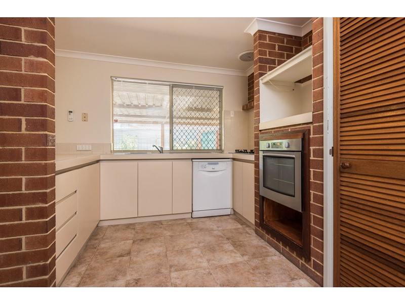 81 Bottlebrush Drive, Kiara WA 6054