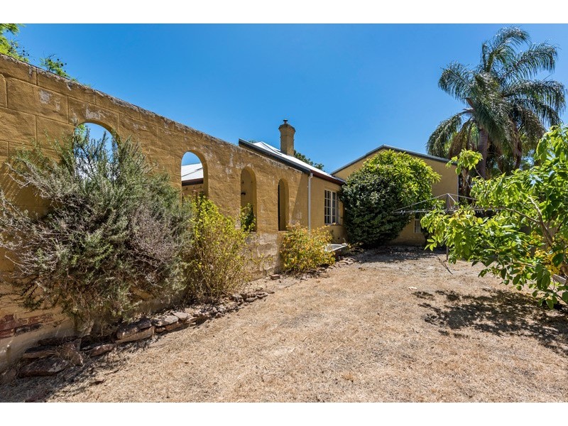 20 East Street, Guildford WA 6055