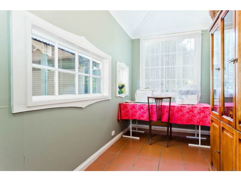 39 Swan Street (East), Guildford WA 6055