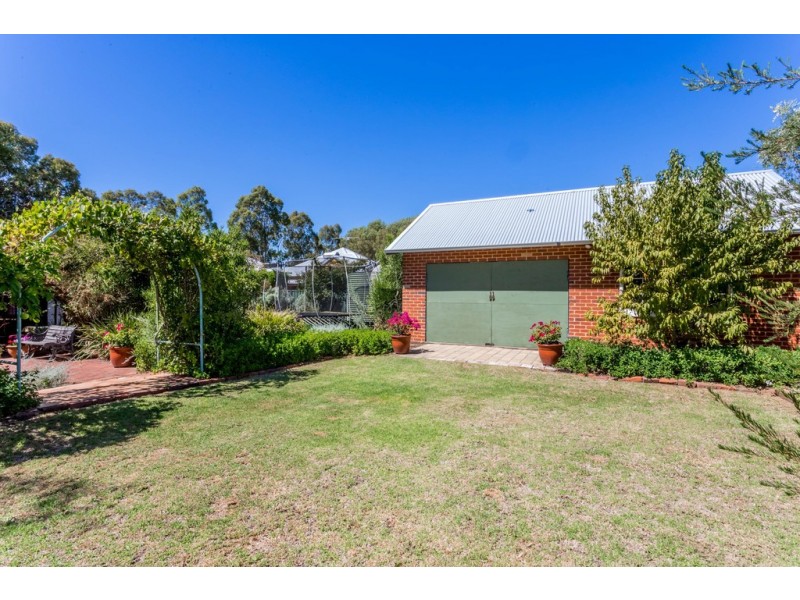 39 Swan Street (East), Guildford WA 6055