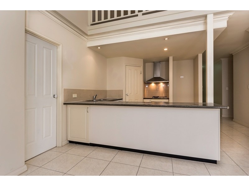 6/117 Beechboro Road, Bayswater WA 6053