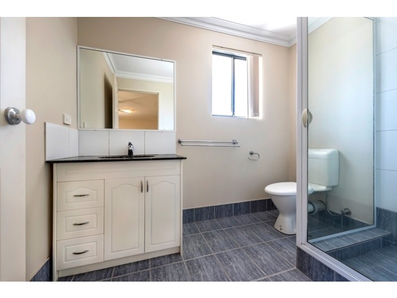 6/117 Beechboro Road, Bayswater WA 6053
