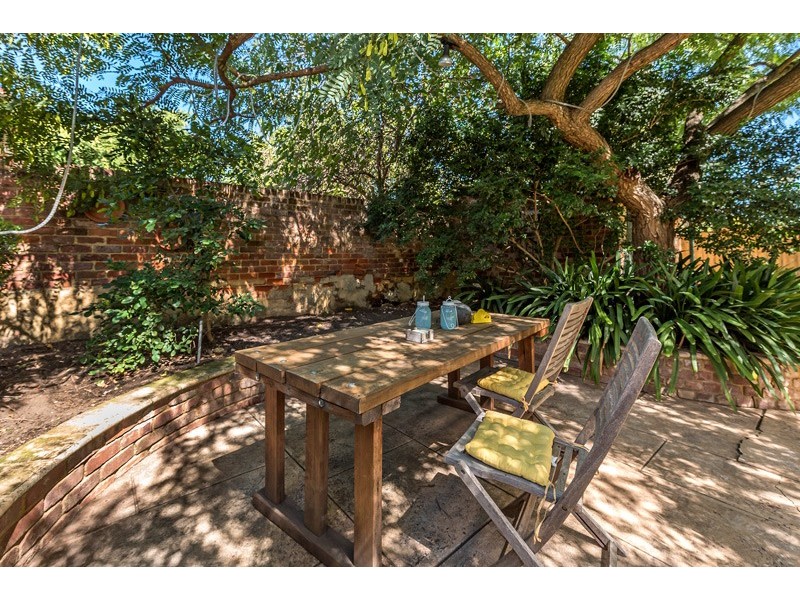 7 Olive Street, Guildford WA 6055