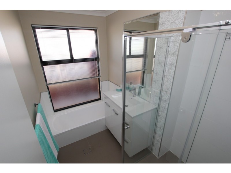 2 Viola Place, Beechboro WA 6063