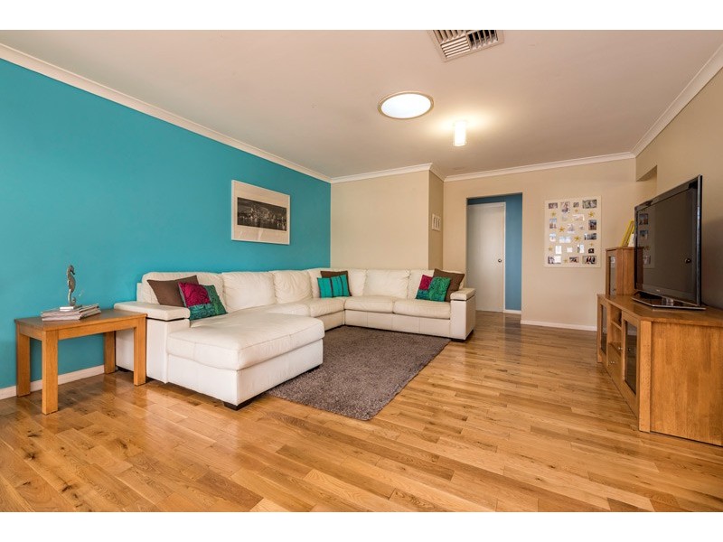 2 Viola Place, Beechboro WA 6063 Floorplan