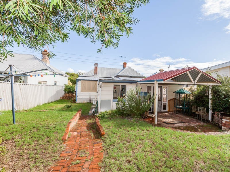 20 Chatham Road, Woodbridge WA 6056