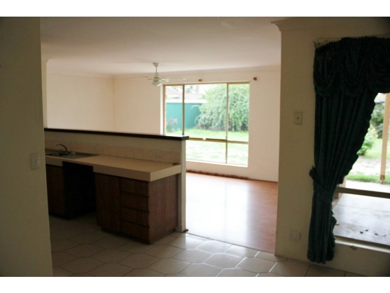 18 AMAZON DRIVE, Beechboro WA 6063