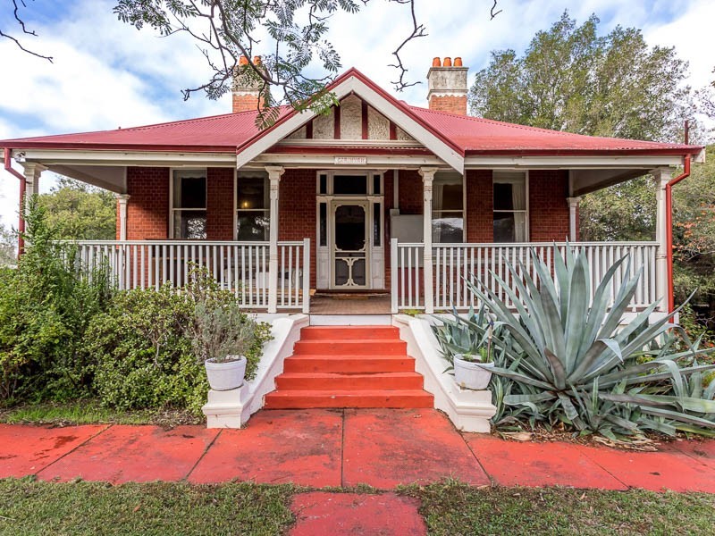 33-35 Helena Street, Guildford WA 6055