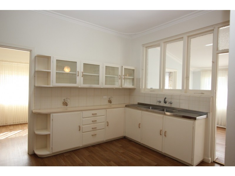 111 King William Street, Bayswater WA 6053