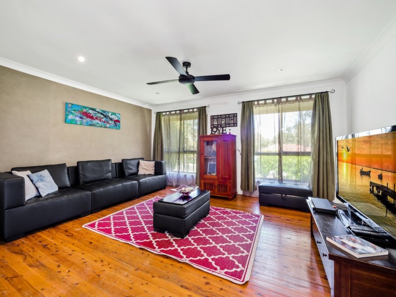 10 Nightingale Square, Glossodia NSW 2756