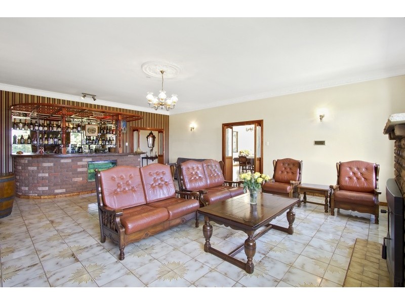 1857 Bells Line of Road, Kurrajong Heights NSW 2758